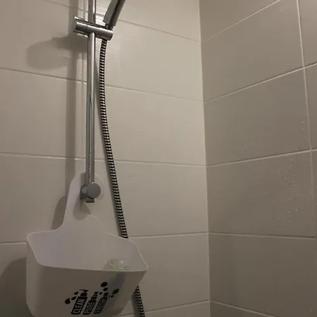 Apartament Mc Nulty's Summerhill Studio